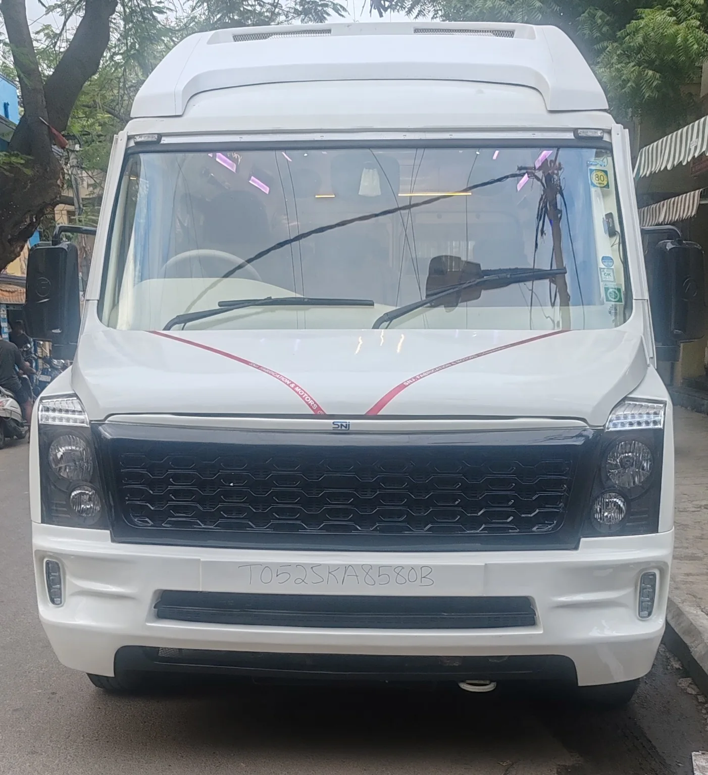 Traveller Front